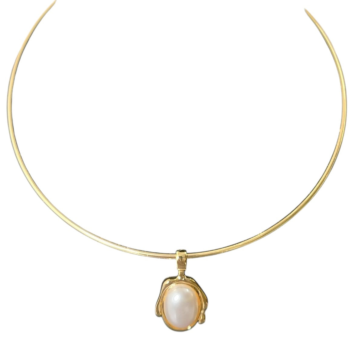 Pearl Pendant Hasli Necklace