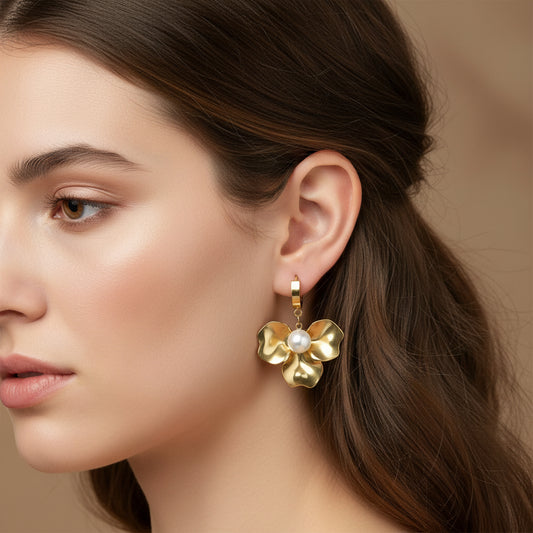 Golden Petal Pearl Flower