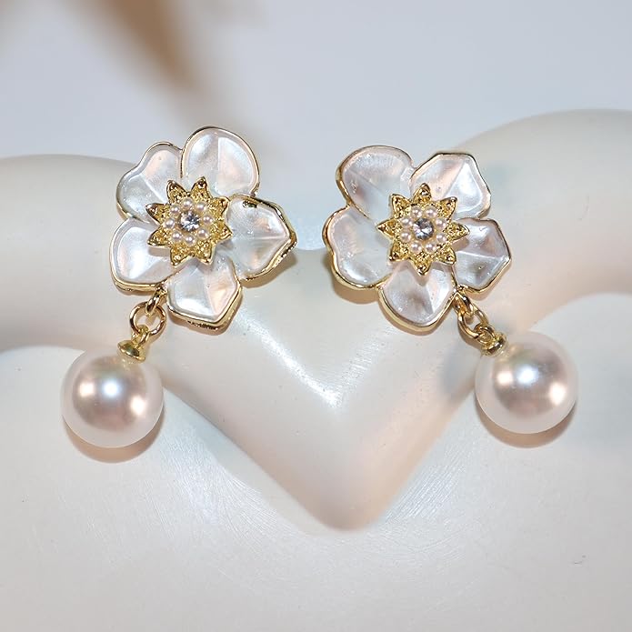White Flower Pearl Drop
