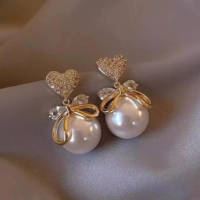 Pearl Heart Drop Earring
