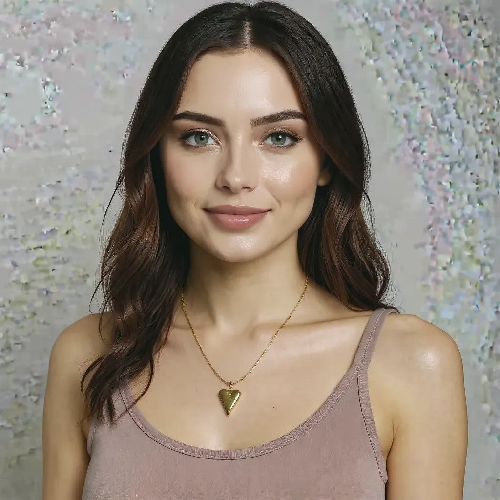 Anti Tarnish Pointed Heart Pendant Golden Necklace