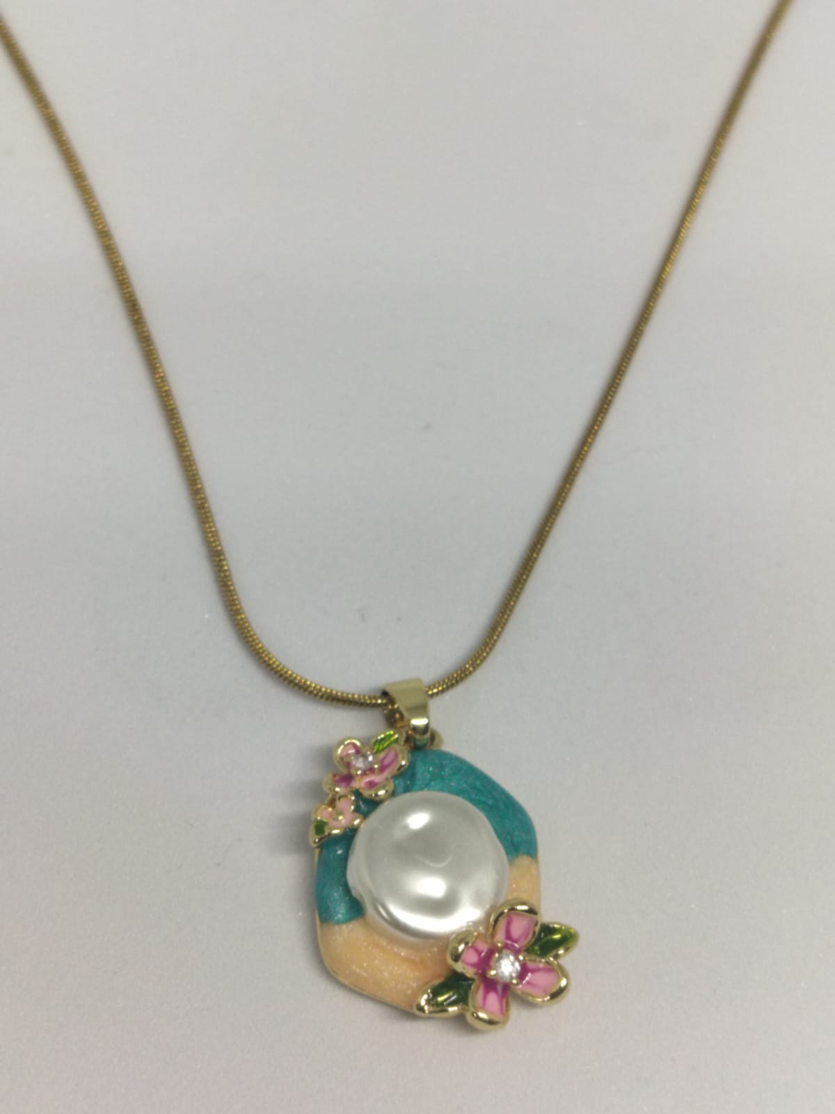Handcrafted Pearl Necklace with Floral Pendant